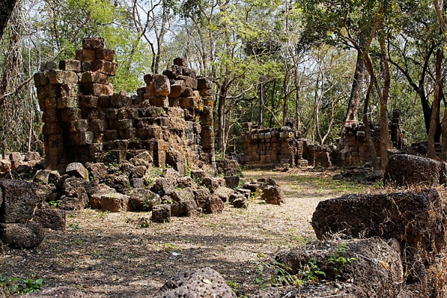 17-Prasat Hin Chom Phra-001